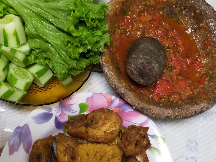 Langkah Mudah untuk Menyiapkan Resep Pecak Ayam yang Lezat Anti Ribet, Bikin Ngiler