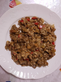 Una foto de Huevos revueltos con berenjena