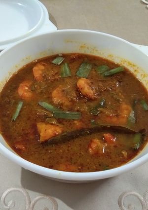 A picture of Spring Onion Prawns Curry.