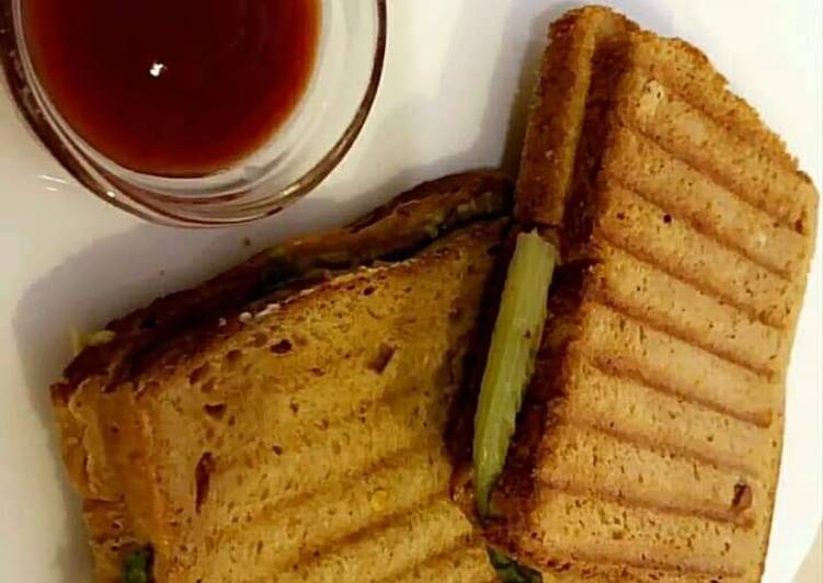 Easy Way to Cook Delicious Grill sandwich