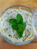 Macarrão e pesto vegano de hortelã