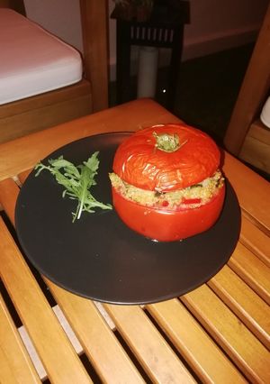 Una foto de Tomates rellenos con quinoa