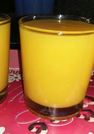 صورة لوصفة عصير المانجا بالبرتقال