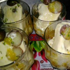 A picture of Gulabjamun icecream.