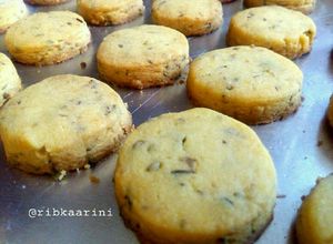 Foto resep Oregano Cookies (Salty n less sugar) 6 bahan utama