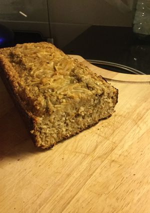 Una foto de Budín de banana y manzana sin azúcar