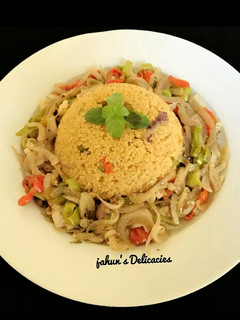 A picture of Cous cous.