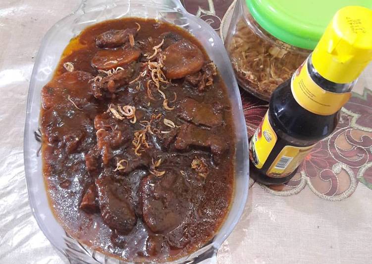  Resep  Semur  daging  sapi  oleh Dapur Bunda Fasya Cookpad
