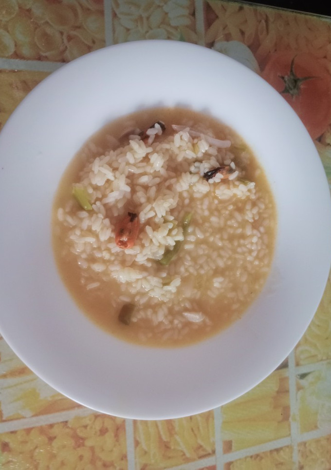 Una foto de 🍛Arroz caldoso marinero⚓