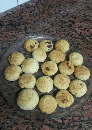 A picture of Maamoul with Dates 😋.