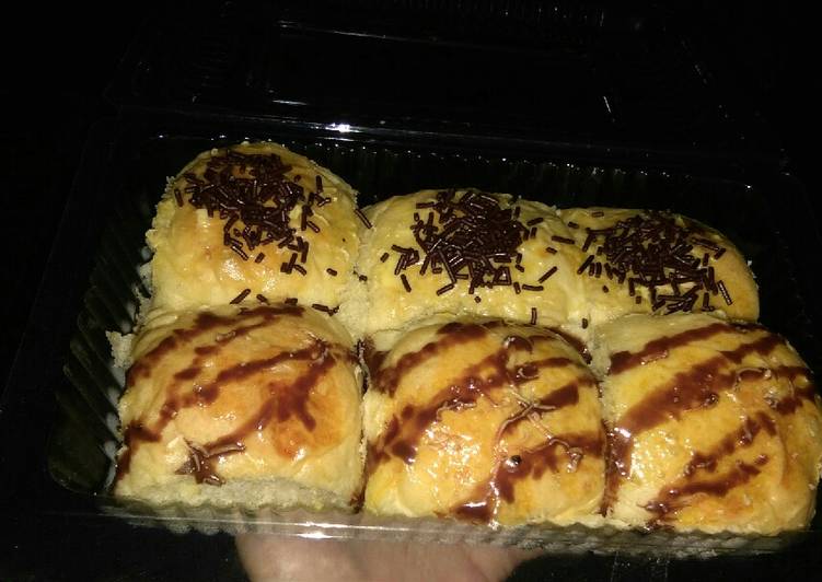 Killer soft bread (roti sobek isi coklat)😊