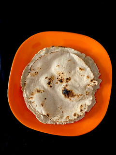 A picture of Jawar Ki Roti.