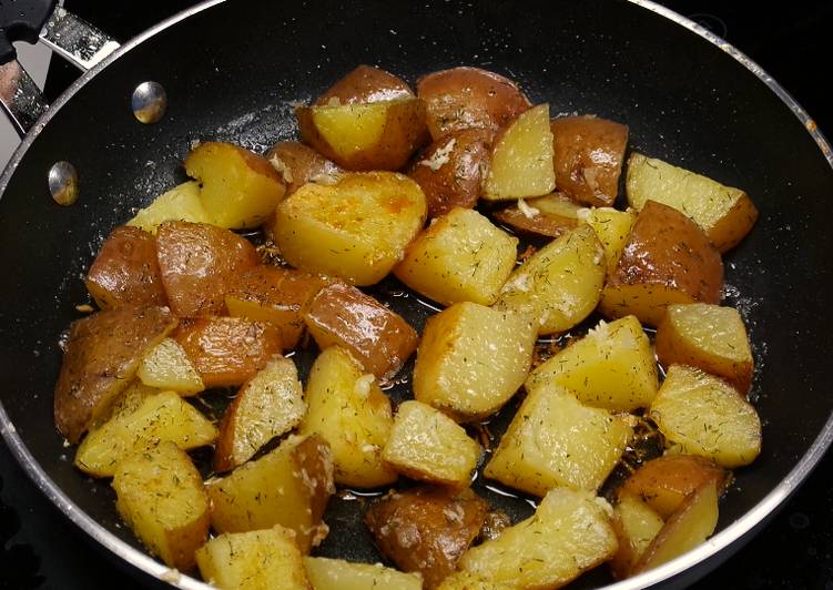 Steps to Make Quick Sautéed Potatoes