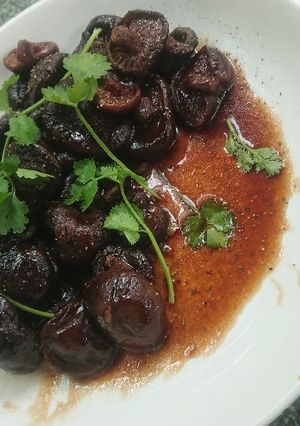 Hình của món Nấm đông cô kho tiêu.