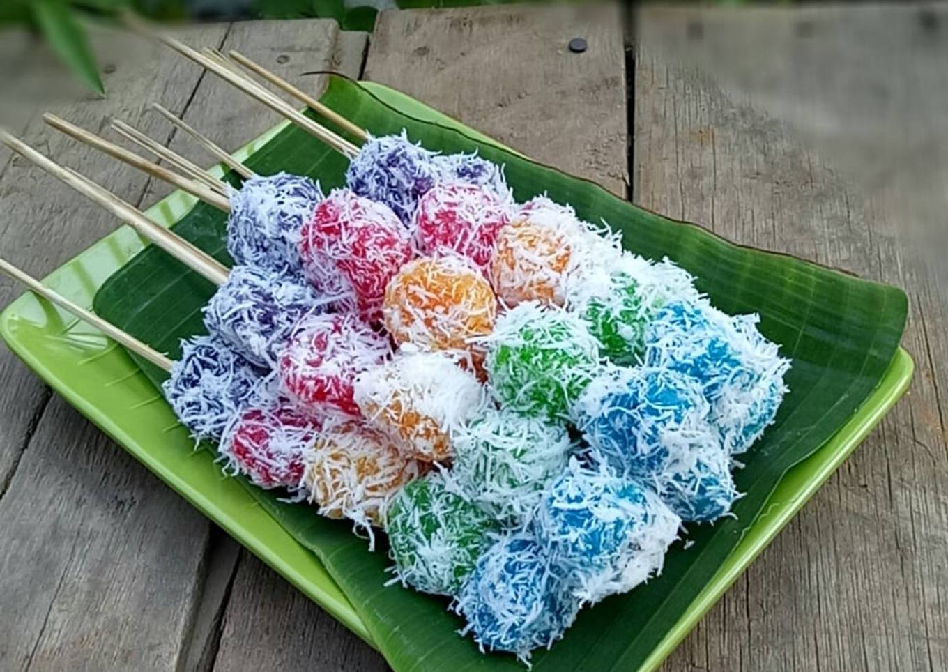 Sate Singkong Pelangi a.k.a Sunduk Urut khas Sidoarjo/Cenil Singkong