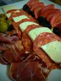 FIAMBRES Españoles con Tomate y Queso de la Tierra