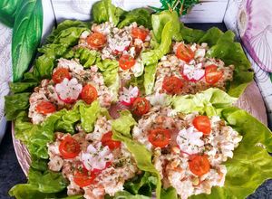 Une photo de Salades 🥗 fraîcheurs Macédoine thon 😋 #mai