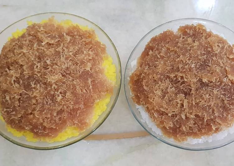 Cara Menyiapkan Ketan Kuning Putih dengan Kelapa Parut Gula Merah Untuk Pemula!