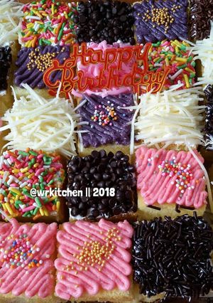 Foto resep Bolu Jadul dgn aneka topping