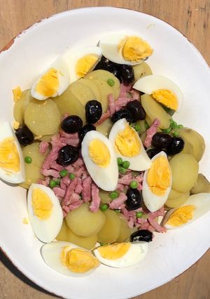 Une photo de Salade de pommes de terre aux lardons