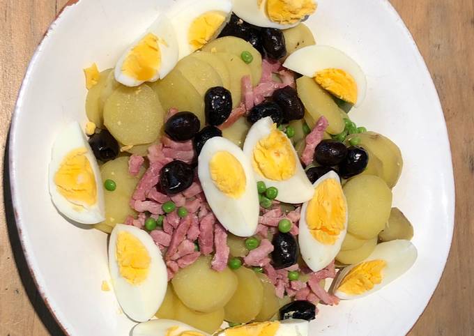 Salade de pommes de terre aux lardons