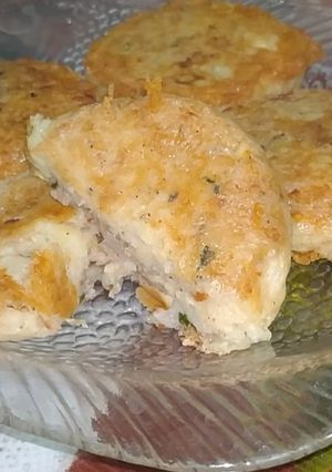 A picture of Keema bhare potato cutlets.