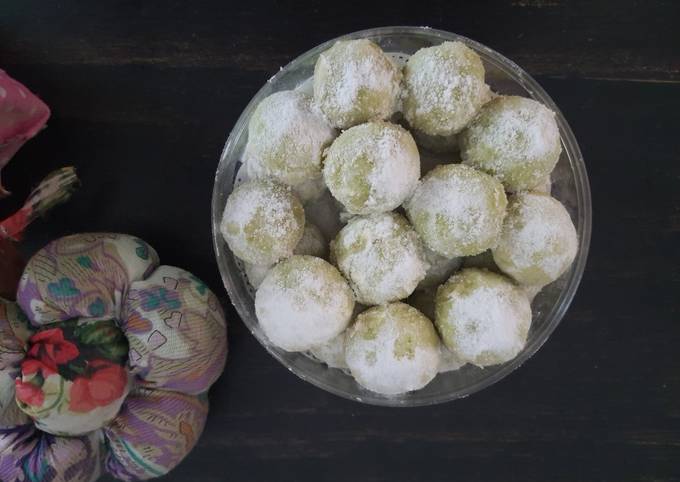 Resep Putri Salju Pandan Anti Gagal