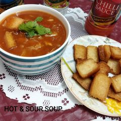 A picture of Hot and sour soup.