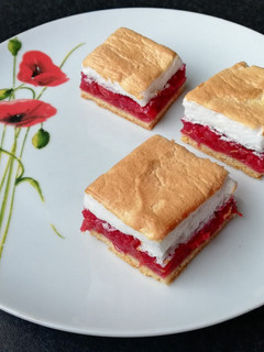 Citromos-meggyes pite habbal recept fotója