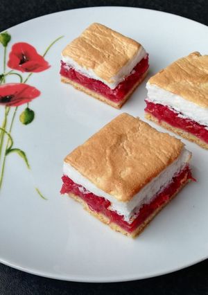 Citromos-meggyes pite habbal recept fotója