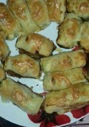Pizzás virslis finomság recept fotója