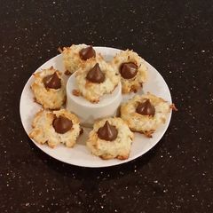 A picture of Coconut Macaroon s with a Chocolate Center.