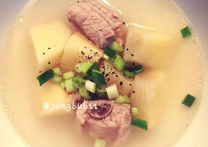 Cách Làm Món Canh Sườn Non Sakê 🍲 Của Jung Bubii - Cookpad