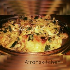 Chicken with cabbage sauce A picture of Chicken with cabbage sauce.