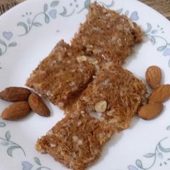 A picture of Vermicelli toffee, swayian pak.