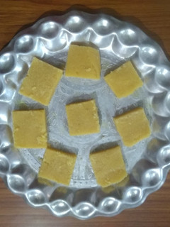 மைசூர் பா(க்)கு(Mysuru Pak recipe in Tamil) செய்முறை முக்கிய புகைப்படம்