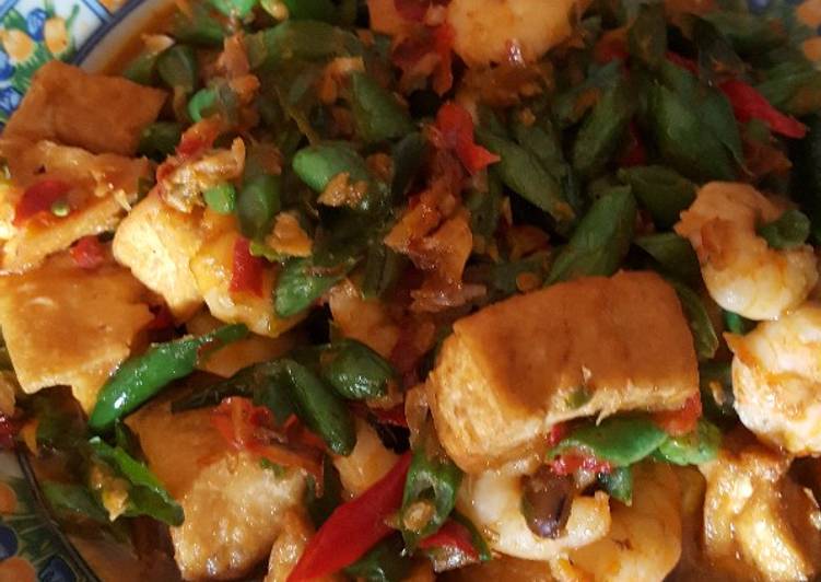 Tumis buncis tahu udang tauco