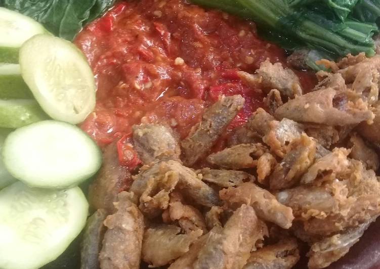 Resep Wader Krispi Sambel Tomat Yang Lezat