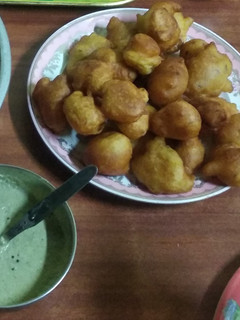 A picture of Goli bhaji.