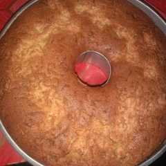 รูปของ BolPis (bolu pisang)