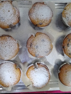 Una foto de Muffins Marmolados, Con chips de chocolate y de Dulce de leche