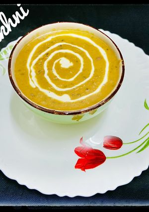 A picture of Dal makhni.