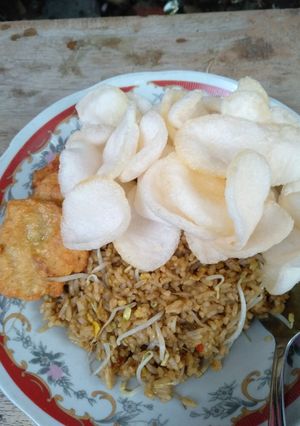 Foto resep Nasi Goreng Jawa Simpel + Nugget Ayam homemade