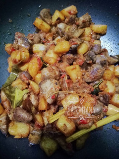 Foto resep Sambal Goreng Ati Ampela Kentang