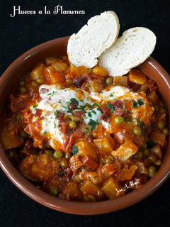 Una foto de Huevos a la Flamenca