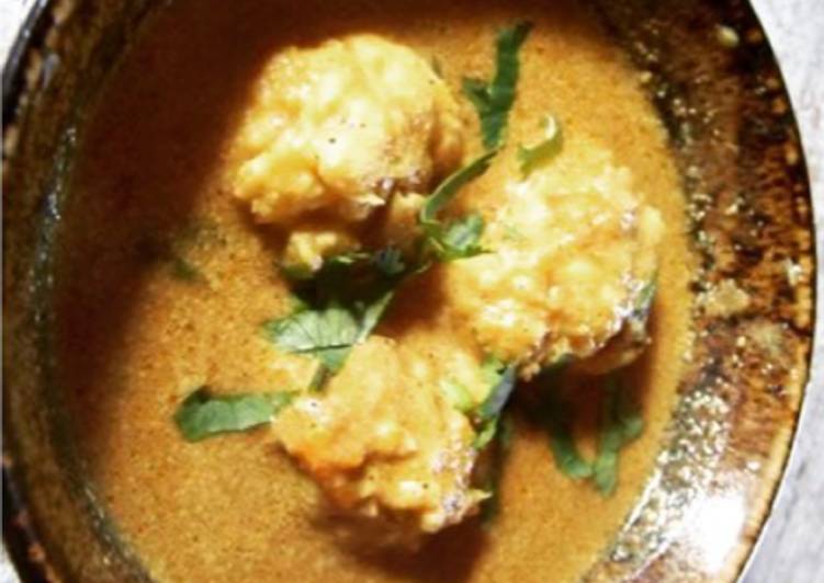 Boulettes de poisson au curry thai