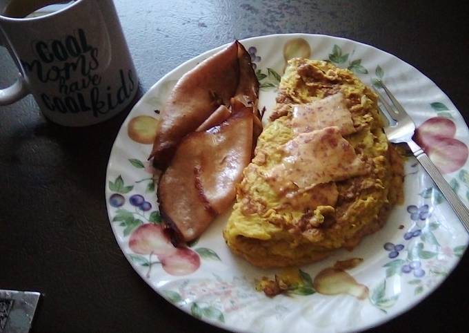 Cheese 🧀🧀 omlet with fried bologna