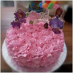 A picture of Kue ulang tahun brownies kukus.