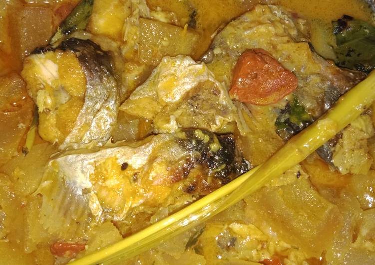 Bahan-bahan Ikan patin bumbu kuning yang lezat dan Mudah Dibuat