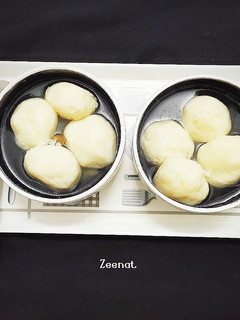रसगुल्ला (Rasgulla recipe in Hindi) रेसिपी मुख्य फोटो